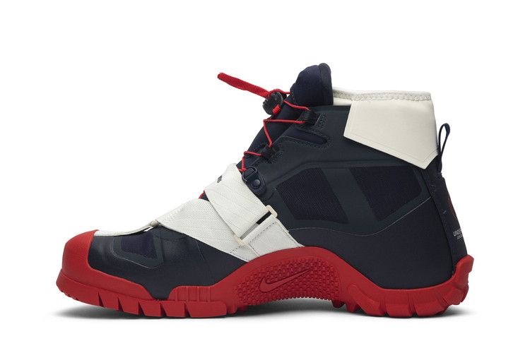 Undercover x Nike SFB Mountain 'Obsidian Red'