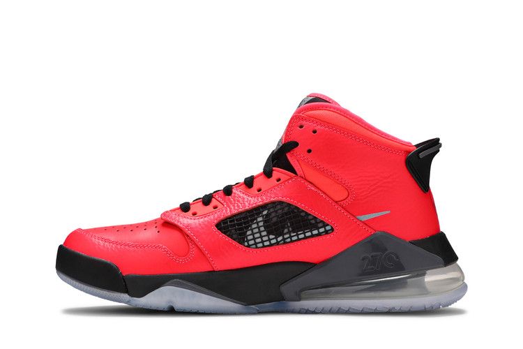 Paris Saint-Germain x Air Jordan Jordan Mars 270 'Infrared'