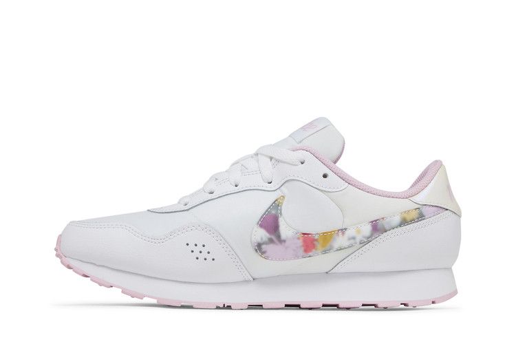 Nike MD Valiant GS 'Fuzzy Floral Print'