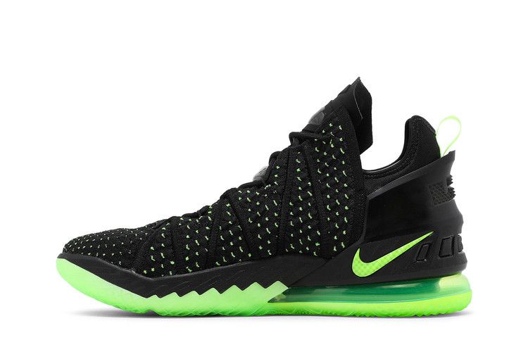 Nike LeBron 18 'Dunkman'