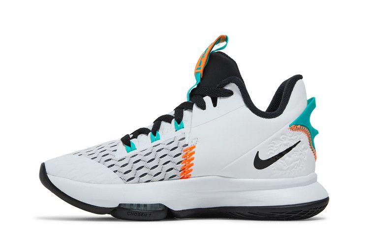 Nike LeBron Witness 5 'White Clear Jade'