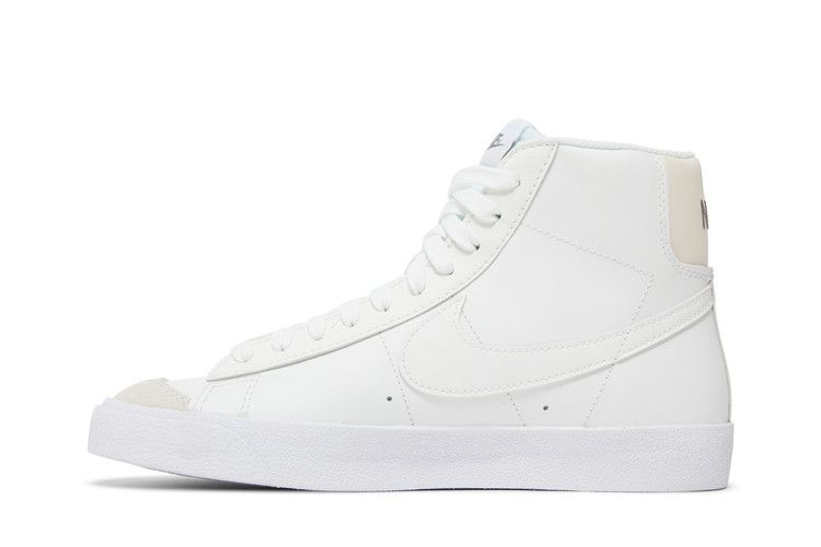Nike Blazer Mid '77 GS 'White Light Orewood Brown'