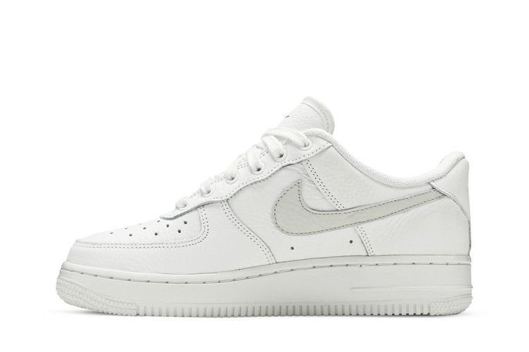 Nike Wmns Air Force 1 '07 'Light Bone'