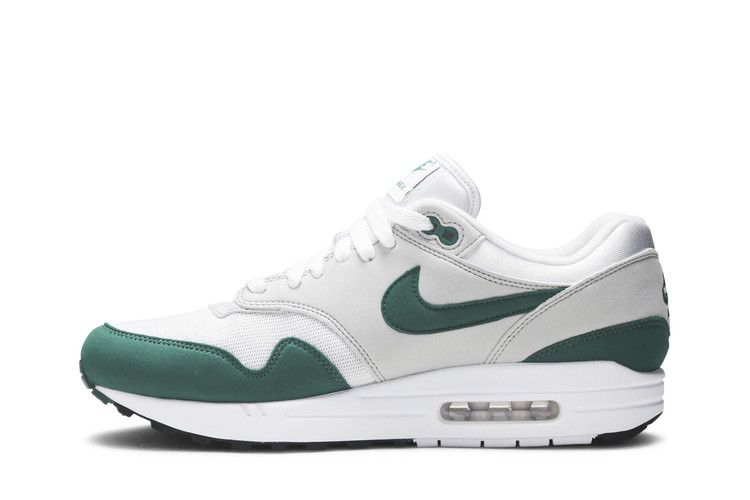 Nike Air Max 1 'Evergreen'