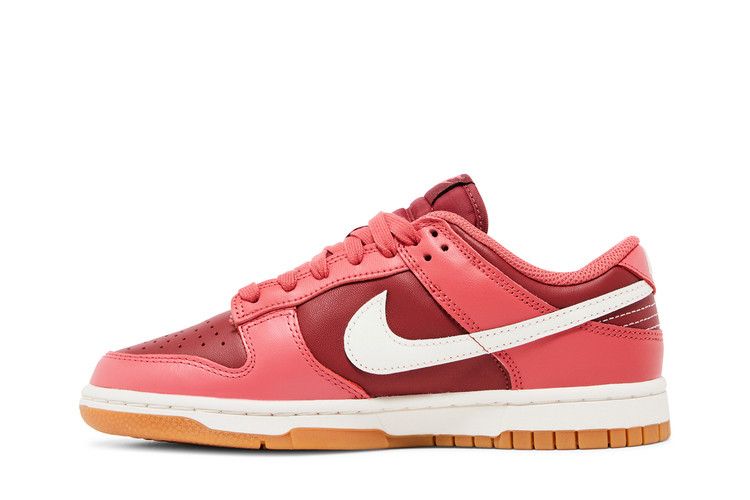 Nike Wmns Dunk Low 'Desert Berry'