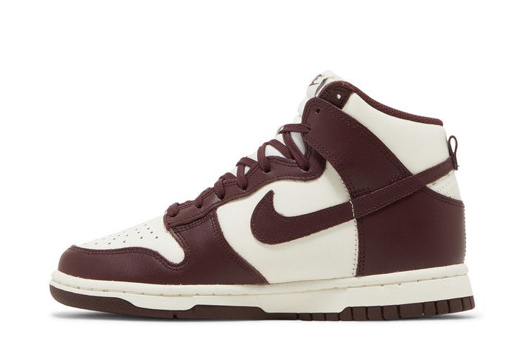 Nike Wmns Dunk High 'Burgundy Crush'