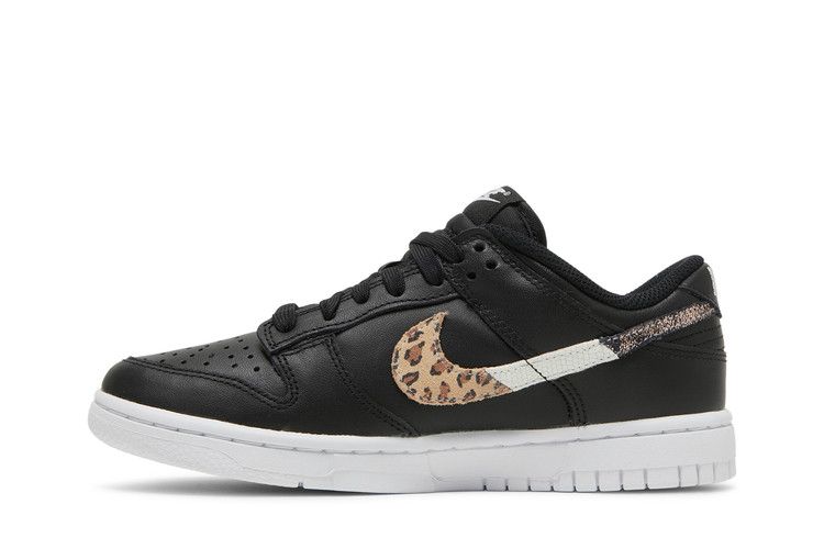 Nike Wmns Dunk Low SE 'Primal Black'