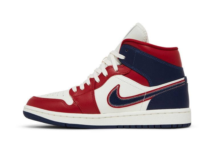 Wmns Air Jordan 1 Mid SE 'USA' 2022