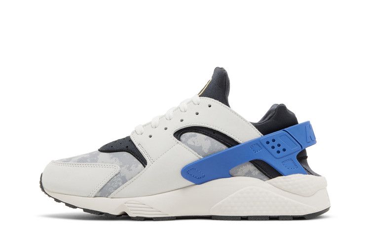 Nike Air Huarache 'Social FC'