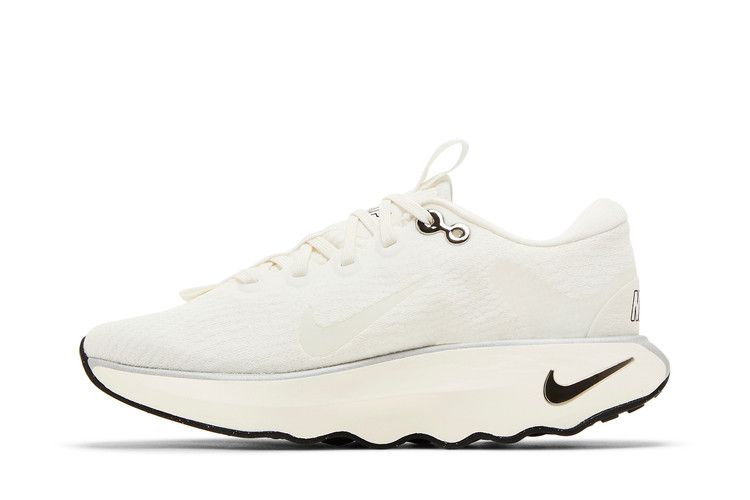 Nike Wmns Motiva 'Summit White Black'