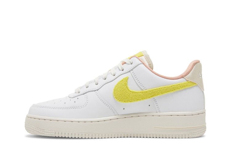Nike Wmns Air Force 1 '07 LX 'Mama'