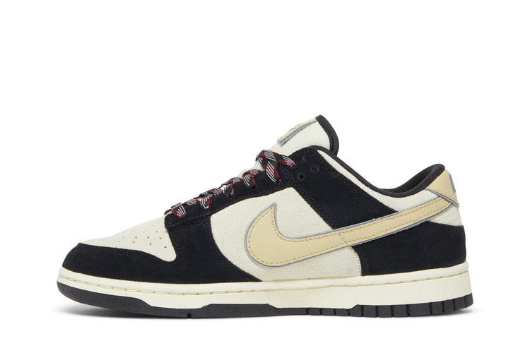 Nike Wmns Dunk Low LX 'Black Suede'