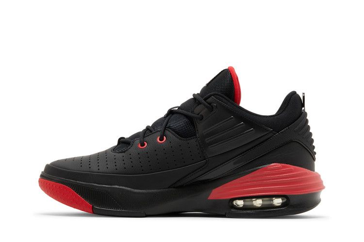 Air Jordan Max Aura 5 'Bred'