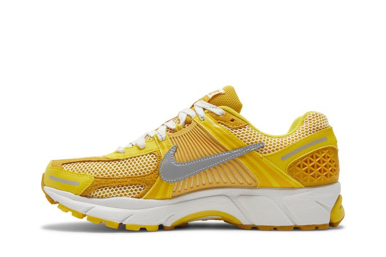 Nike Zoom Vomero 5 'Yellow Ochre'