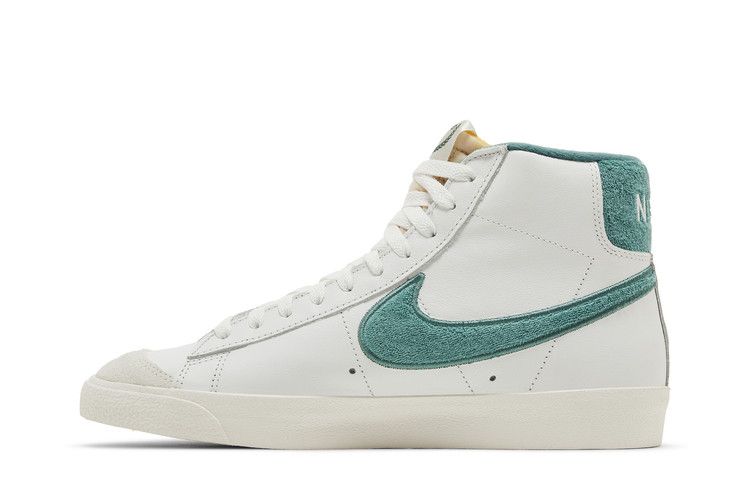 Nike Blazer Mid '77 Premium 'Resort & Sport'