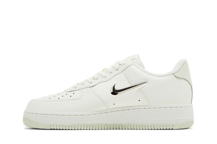 Nike Wmns Air Force 1 '07 SE Next Nature 'Sail Vapor Green'