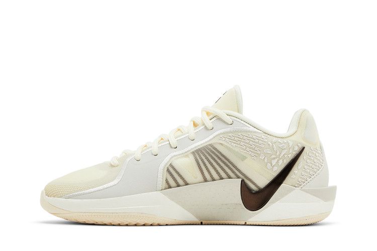 Nike Wmns Sabrina 2 'Relentless'