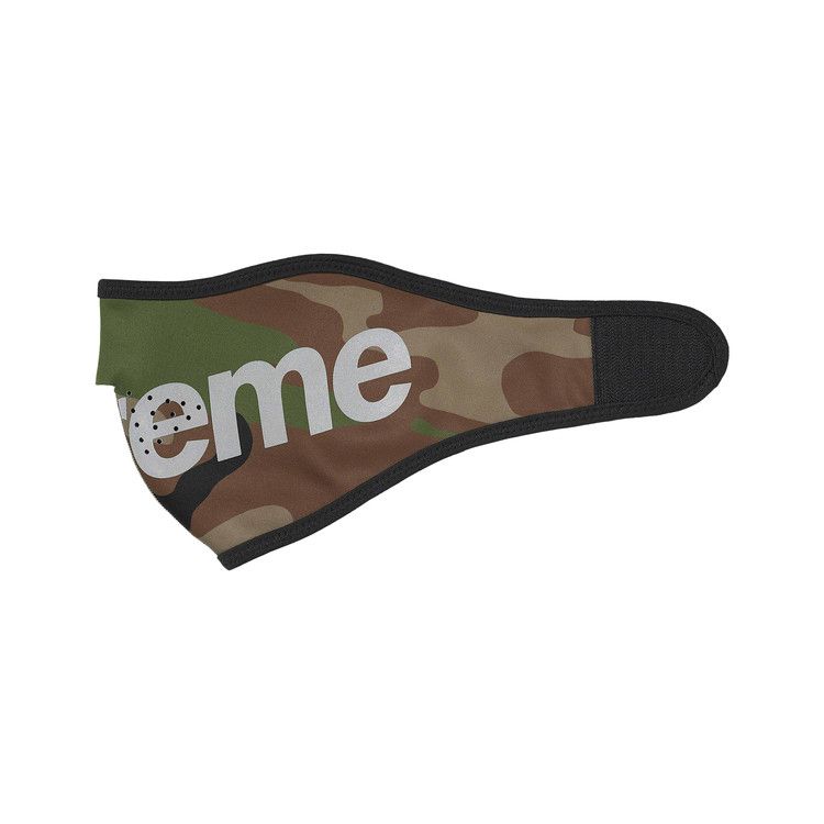 Supreme WINDSTOPPER Facemask 'Woodland Camo'