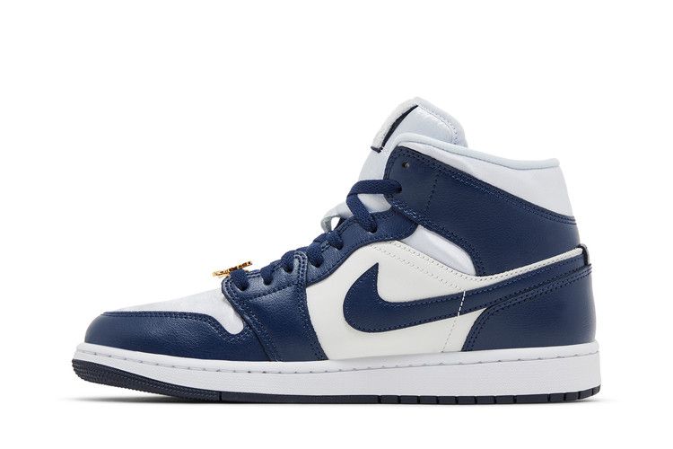 Wmns Air Jordan 1 Mid 'Midnight Navy Gold Charms'