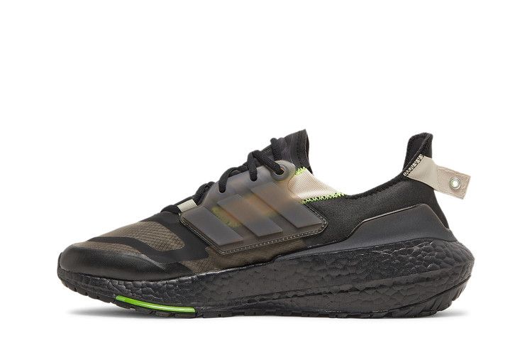 adidas UltraBoost 22 Cold.RDY 'Black Solar Yellow'