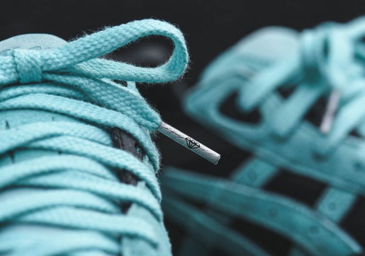 Ronnie Fieg x Diamond Supply Co. x ASICS Gel Saga 'Tiffany' Special Box