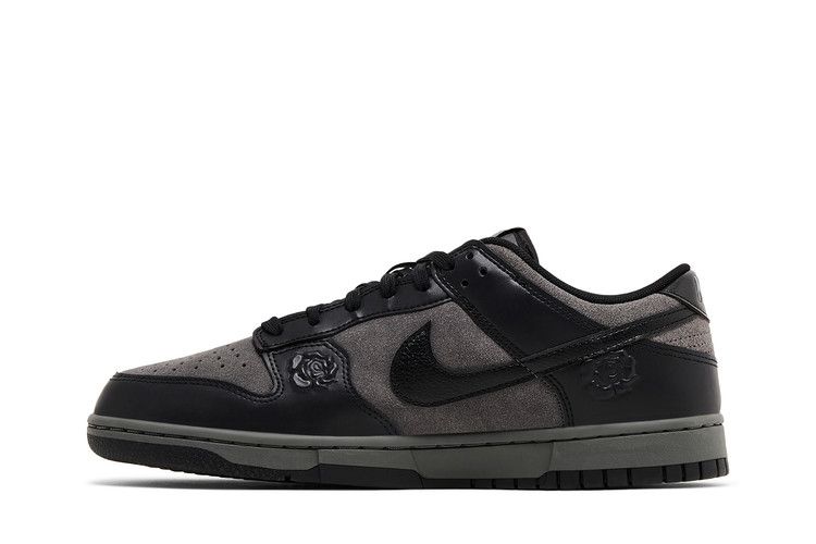 Nike Wmns Dunk Low 'Black Roses'