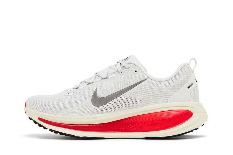 Nike Vomero 18 'Platinum Tint Siren Red'