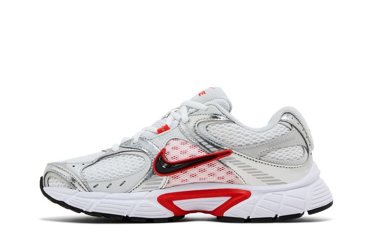 Nike Wmns V5 RNR 'White Black Picante Red'