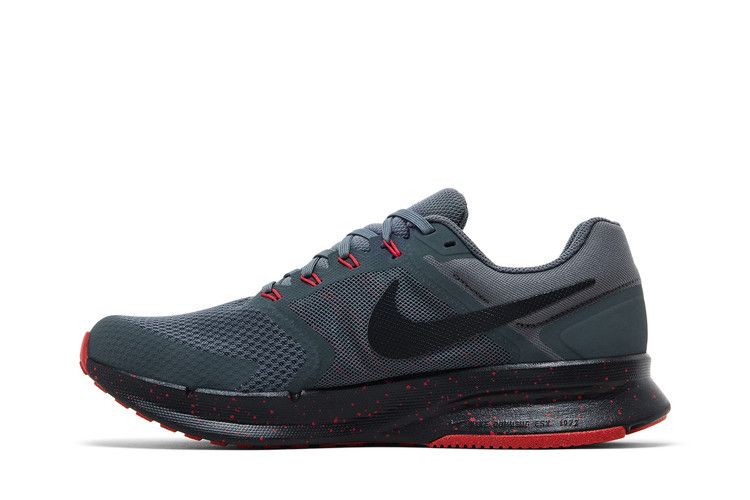 Nike Run Swift 3 'Dark Grey University Red'