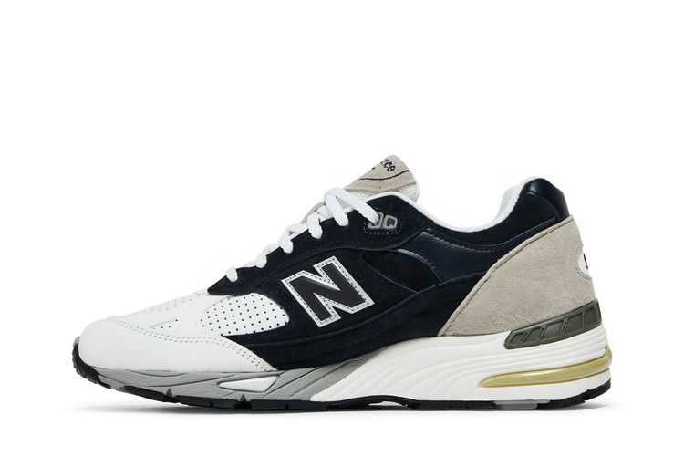Sneakersnstuff x New Balance 991 Made in England 'Perforated Pack - Navy White'