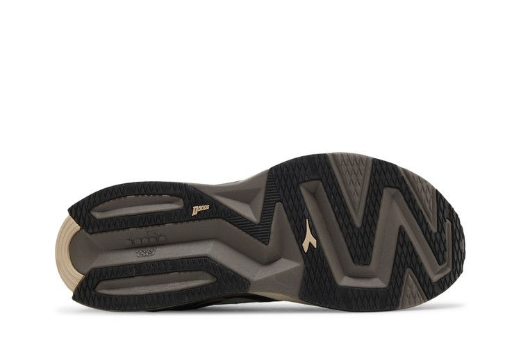 Diadora Atomo V7000 'Black Smoke Grey'