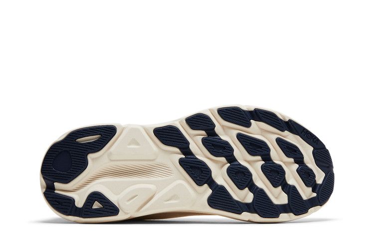 HOKA Clifton 9 'Oat Milk Alabaster'
