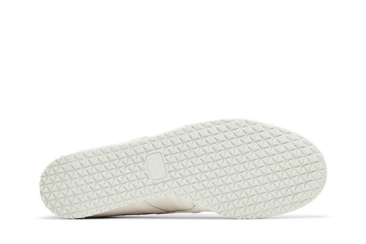 Onitsuka Tiger Mexico 66 'Triple White'