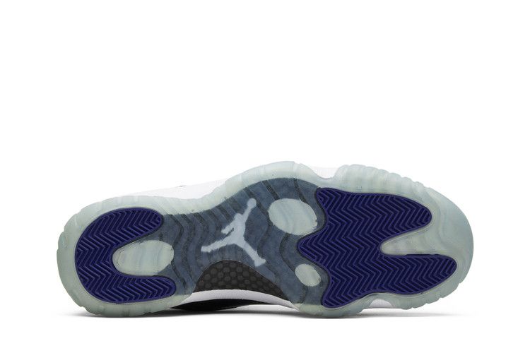 Air Jordan 11 Retro Low 'Concord'