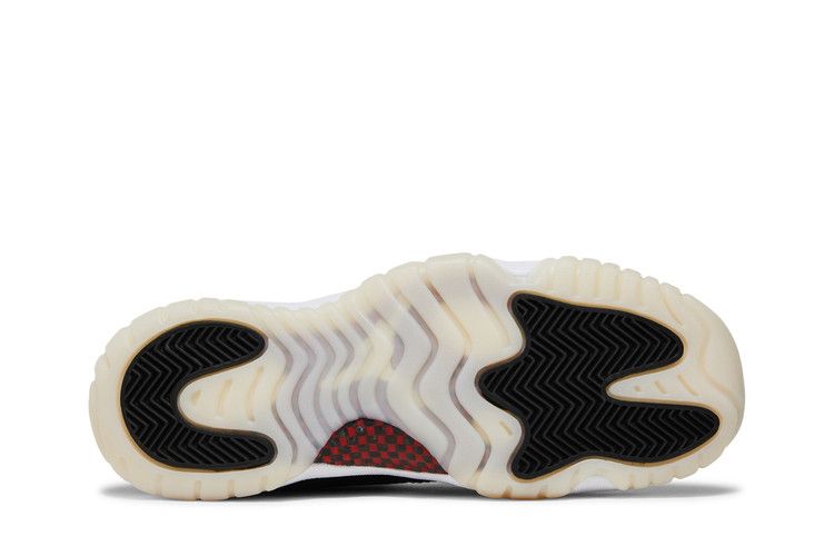 Air Jordan 11 Retro Low GS '72-10'