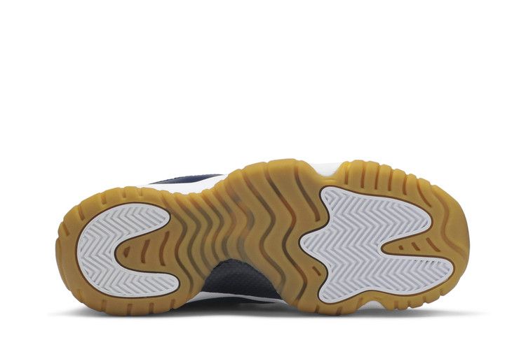 Air Jordan 11 Retro Low GS 'Navy Gum'