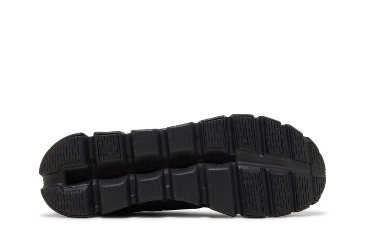 ON Cloud 5 'All Black'