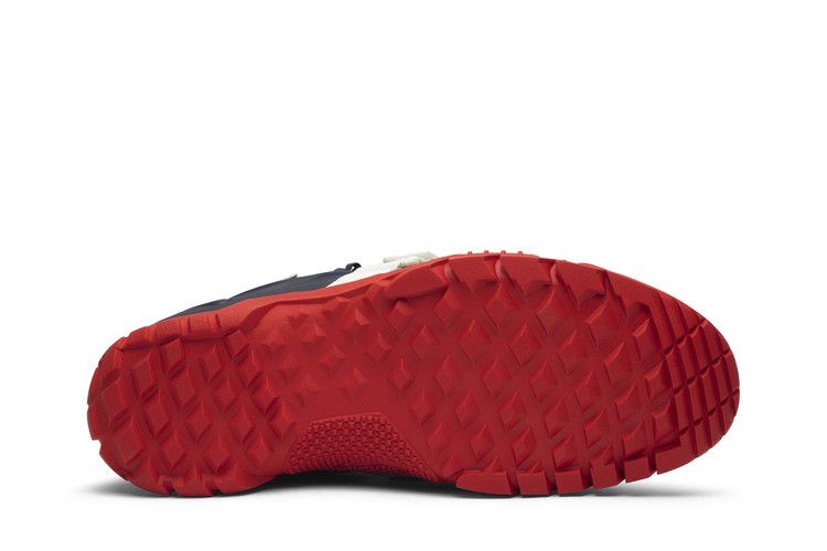 Undercover x Nike SFB Mountain 'Obsidian Red'