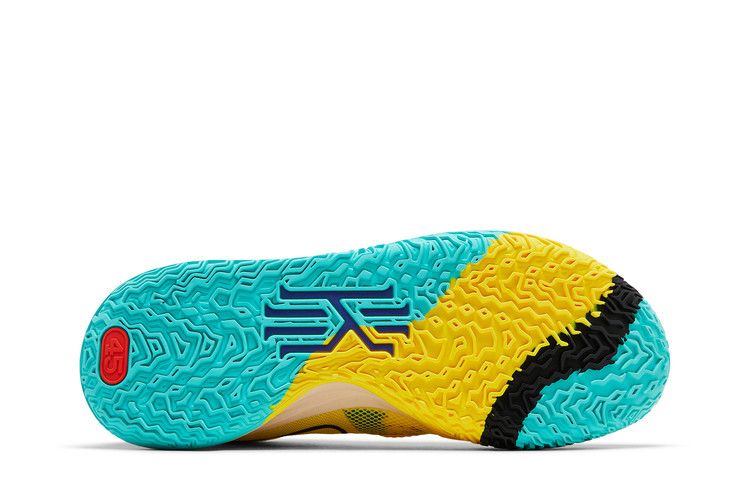 Nike Kyrie 7 '1 World 1 People'