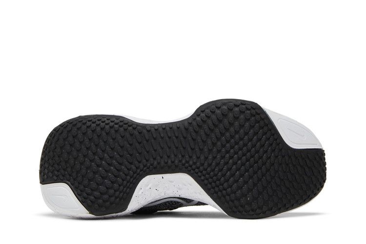 Nike Wmns ZoomX Invincible Run Flyknit 'White Black'