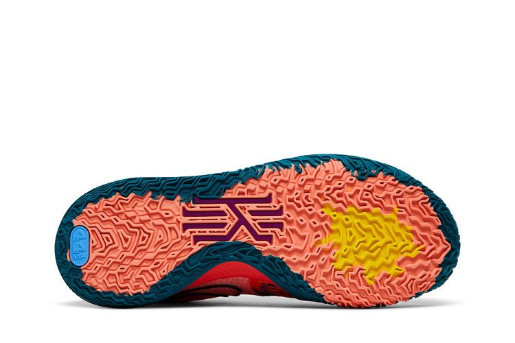 Nike Kyrie Low 4 EP '1 World 1 People'