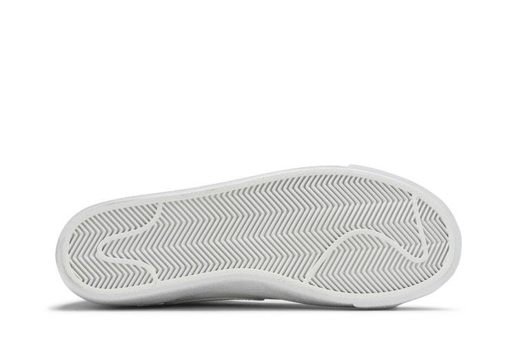 Nike Wmns Blazer Mid '77 SE 'Sisterhood - White Metallic Silver'