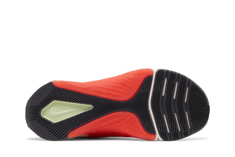 Nike Wmns Metcon 7 'Light Soft Pink Magic Ember'