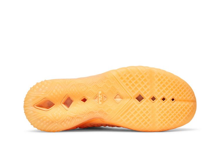 Nike LeBron 18 EP 'Sisterhood'