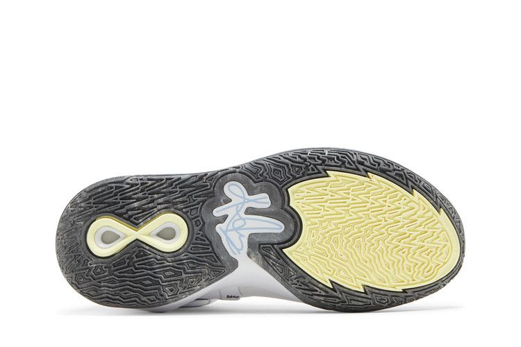 Nike Kyrie Infinity EP 'Smoke and Mirrors'