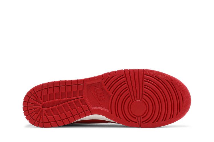 Nike Dunk High SE 'First Use Pack - University Red'