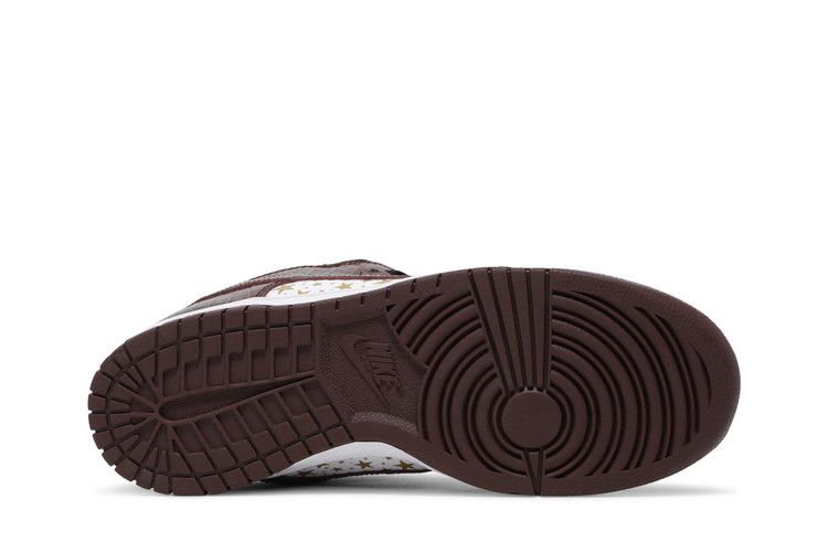 Supreme x Nike Dunk Low OG SB QS 'Barkroot Brown'
