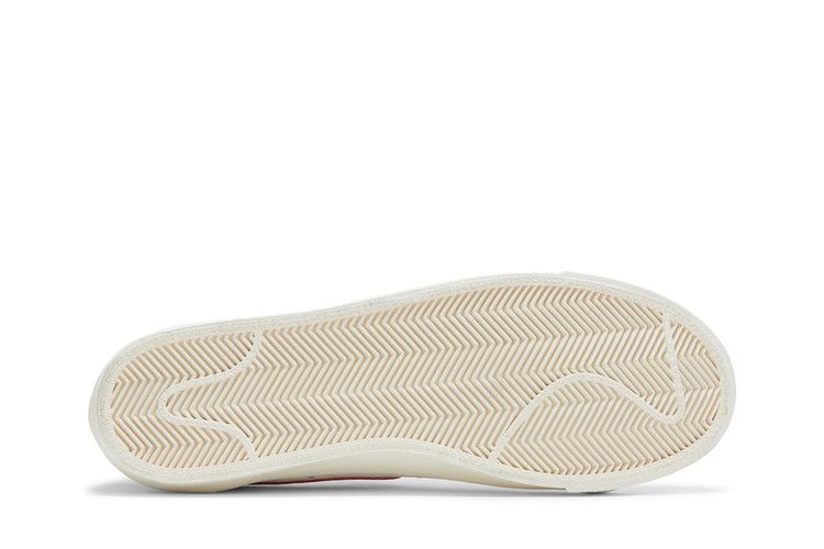 Nike Blazer Low '77 Premium 'First Use - Light Bone'