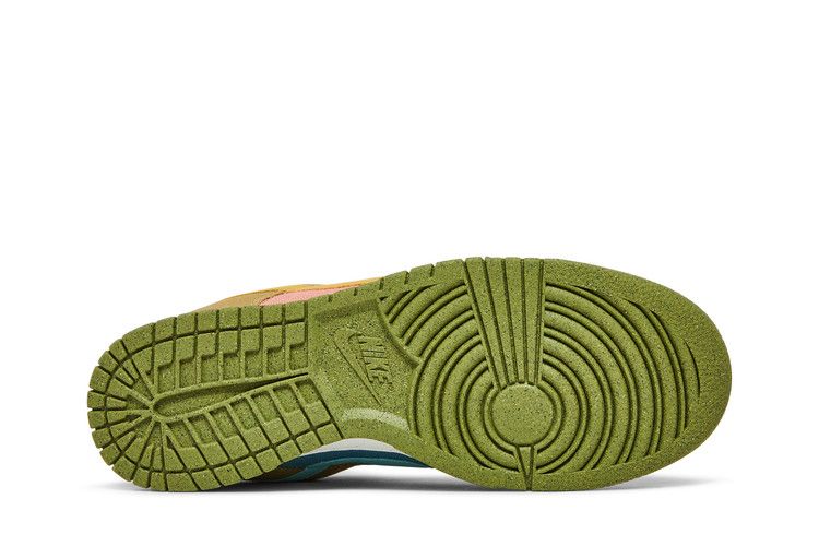 Nike Dunk Low 'Sun Club - Arctic Orange Sanded Gold'