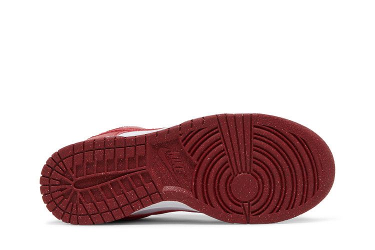 Nike Wmns Dunk Low Next Nature 'Gym Red'